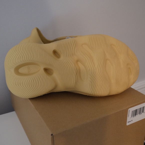 Yeezy Foam runner 'Desert Sand' - Picture 5 of 5